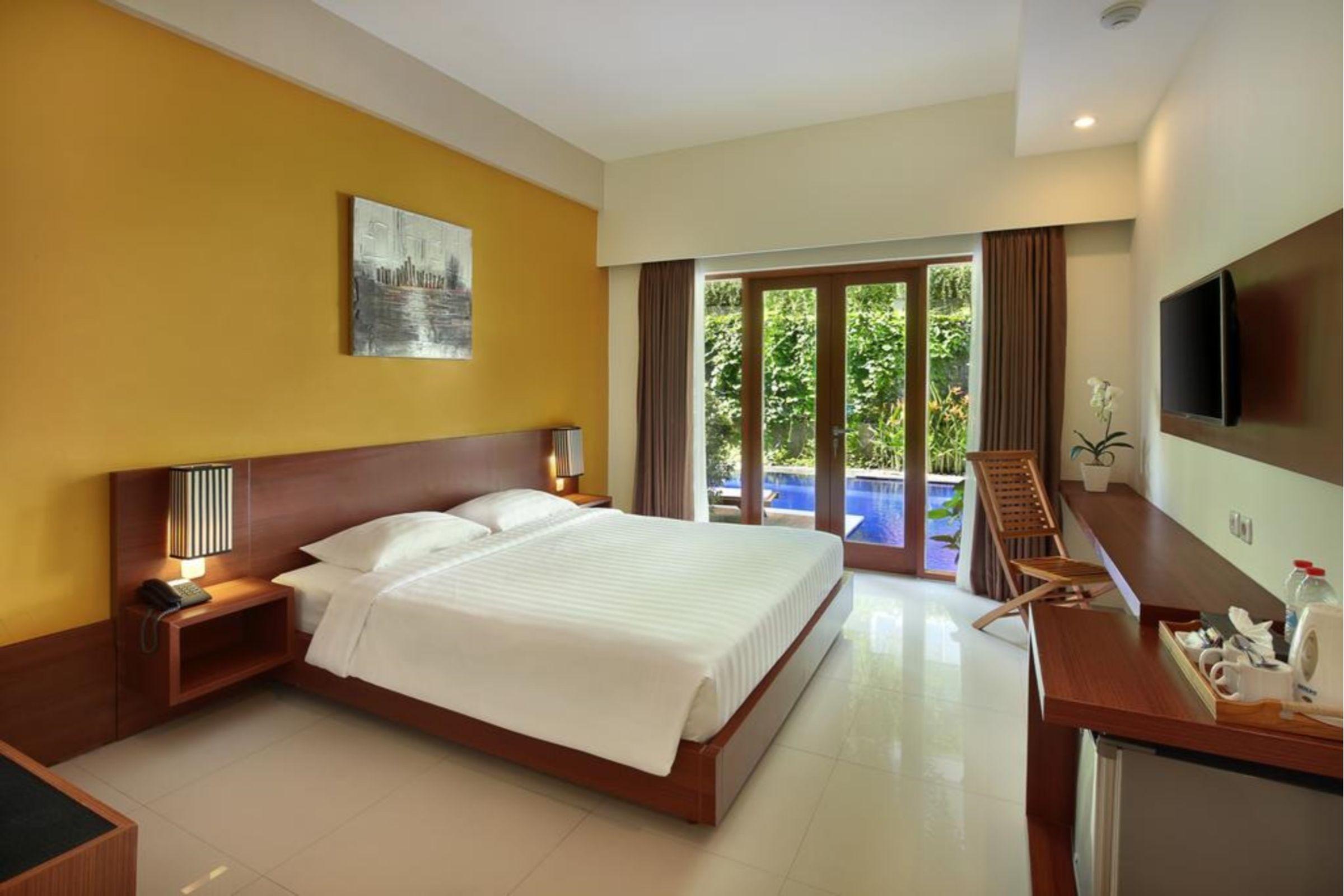 Bali Chaya Hotel Legian Экстерьер фото