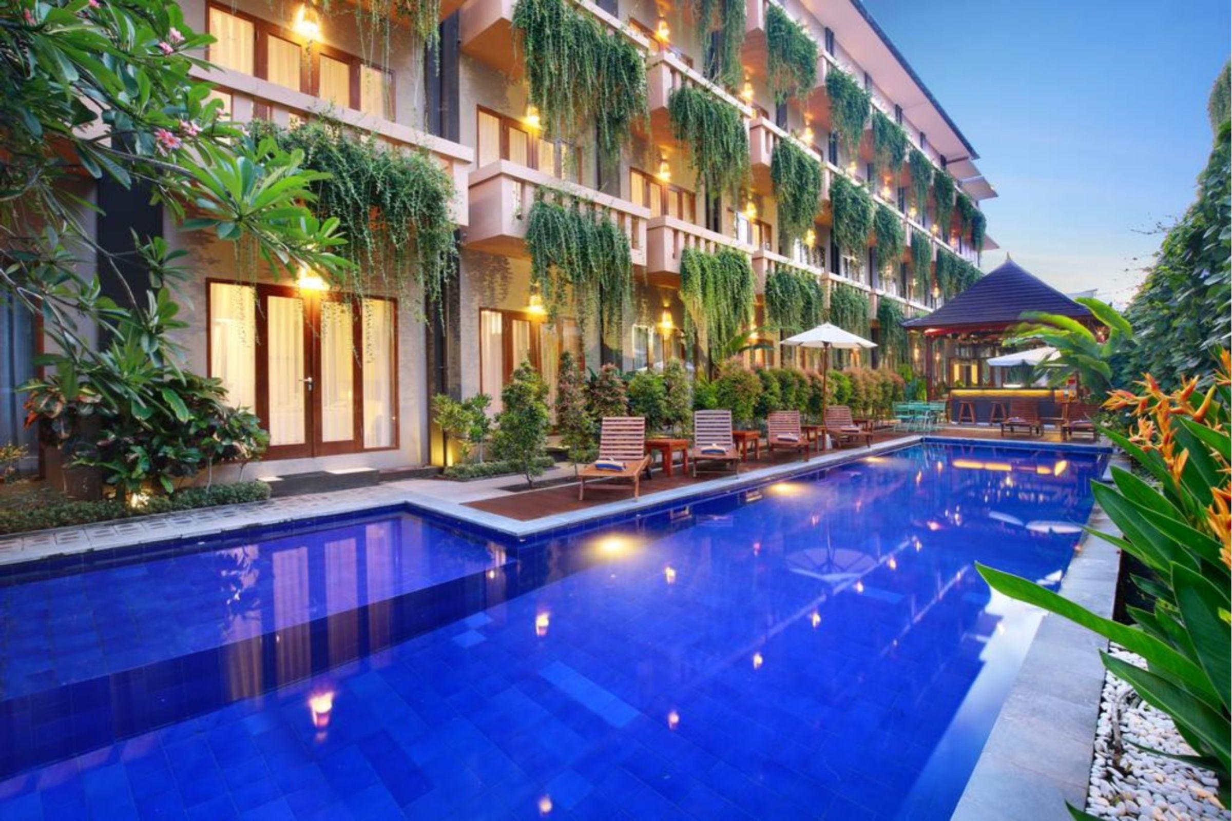Bali Chaya Hotel Legian Экстерьер фото