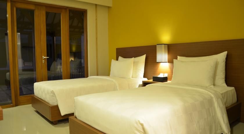 Bali Chaya Hotel Legian Экстерьер фото